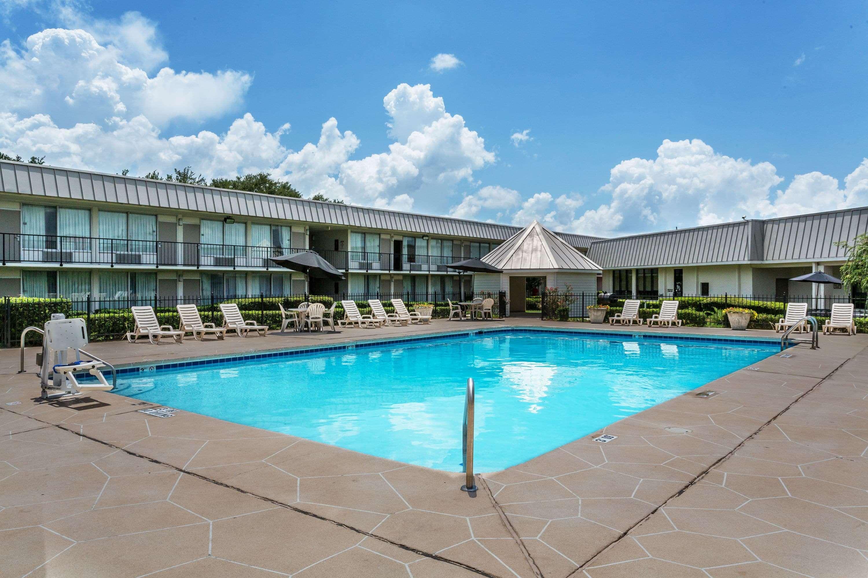 Hotel Ramada By Wyndham Houma Exteriér fotografie
